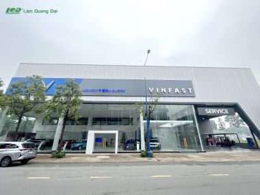SHOWROOM OTO VINFAST