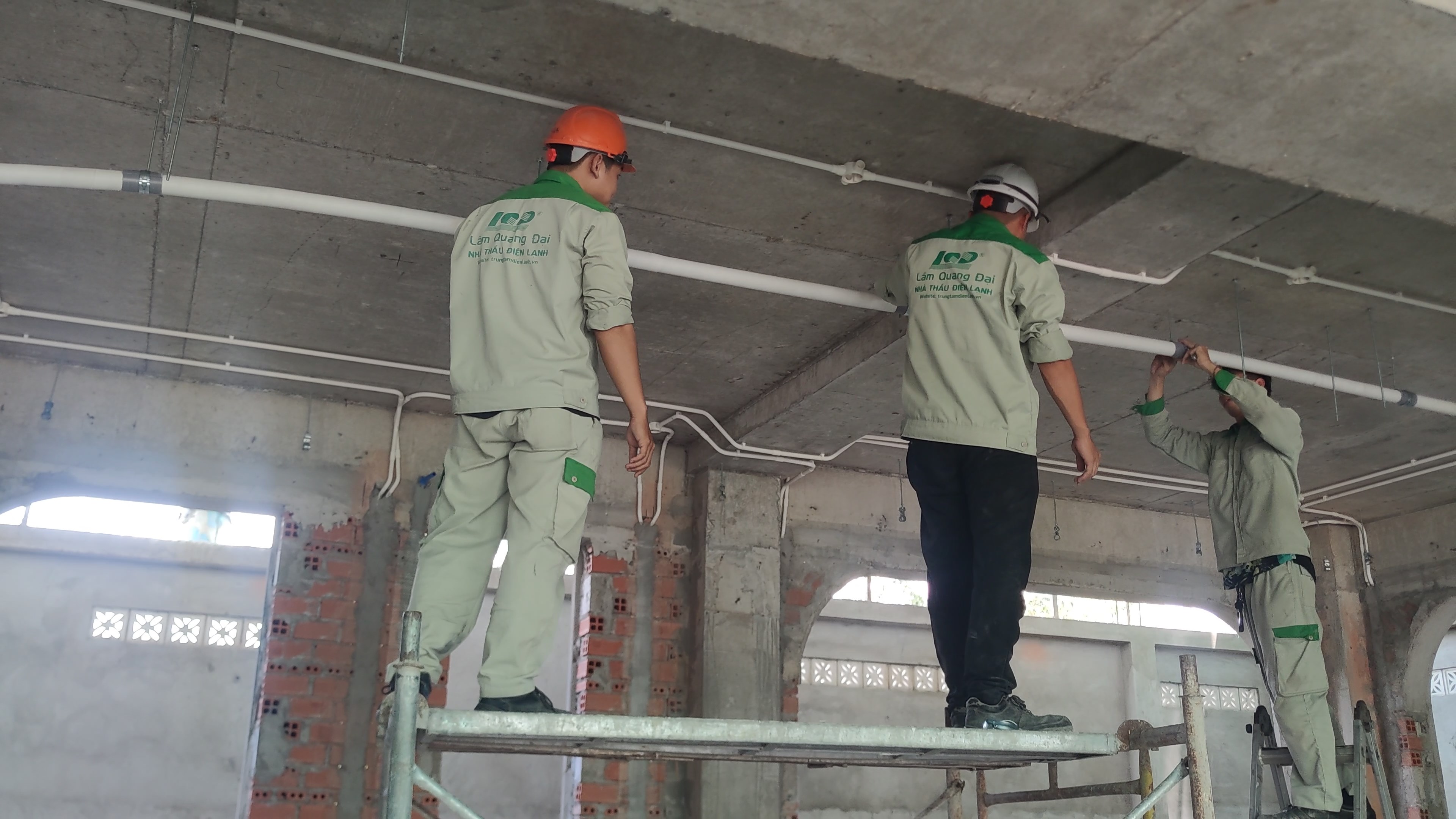 VĂN PHÒNG CHO THUÊ KẾT HỢP NHÀ Ở QUẬN 2